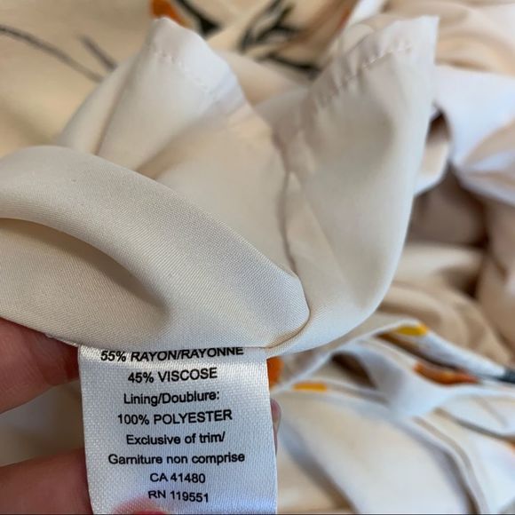 GENTLE Fawn Cream painter floral shorts Sz L NWT - Picture 6 of 9